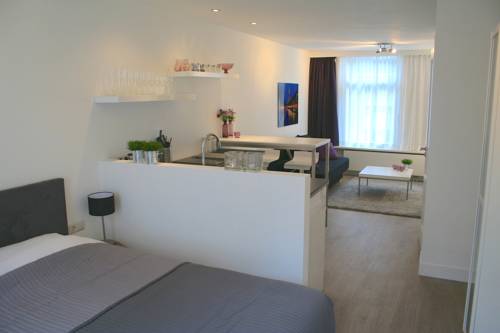 Фото 
Nyumba Melania
