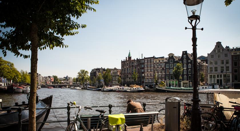 Фото 
Reevasands Hotel
