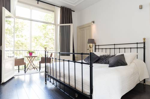 Фото 
Ariosa Apartments
