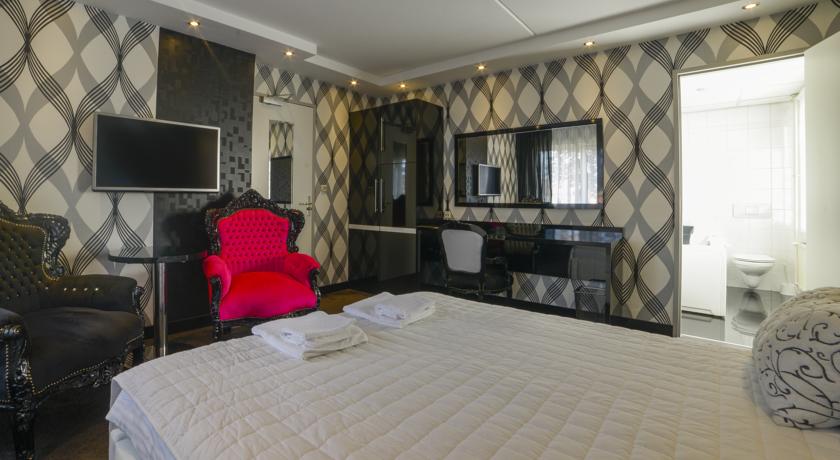 Фото 
Kenya Bay Beach Hotel
