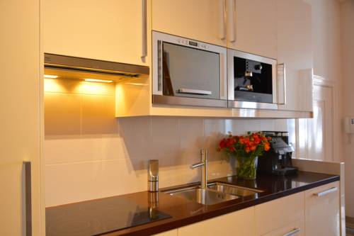 Фото 
Cottars 1920s Camp
