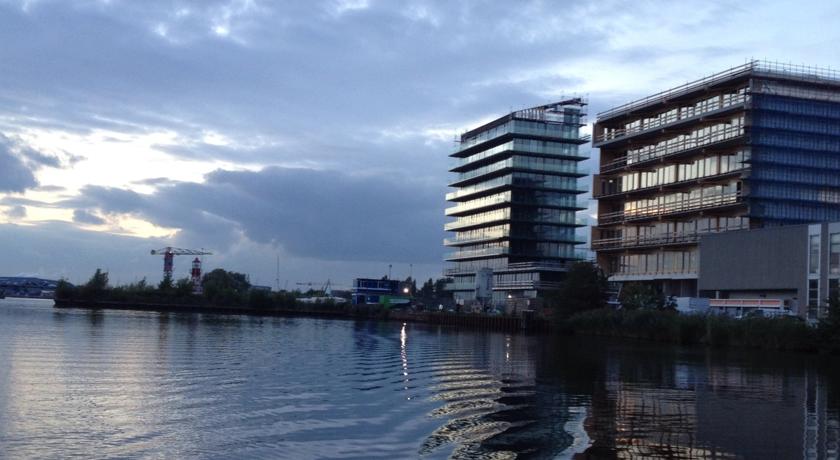 Фото 
Capital Heights Hotel
