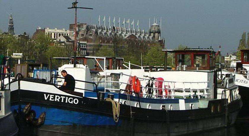 Фото 
Olive Gardens Hotel
