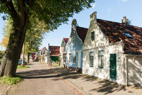 Фото 
Appleton Resort
