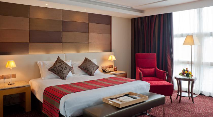 Фото 
Tudor Water Sports Hotel
