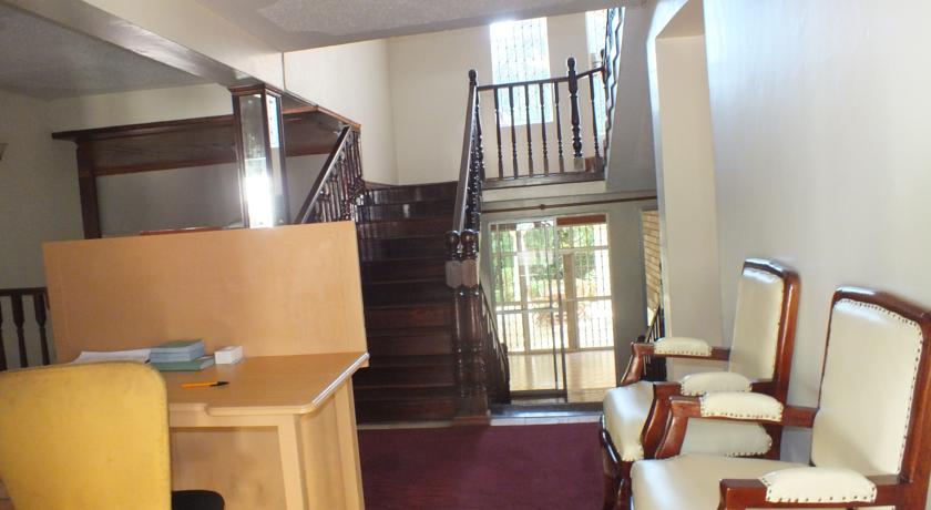 Фото 
Hlemmur Square
