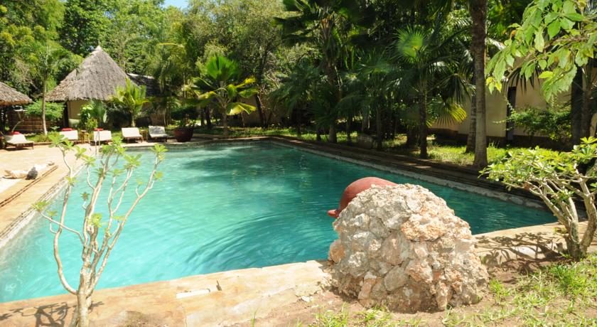 Фото 
Live as Locals Apartments
