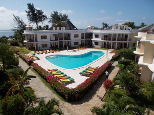 Фото 
Halllandsnes Apartments
