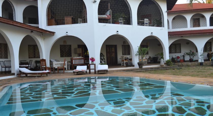 Фото 
Hrimland Cottages
