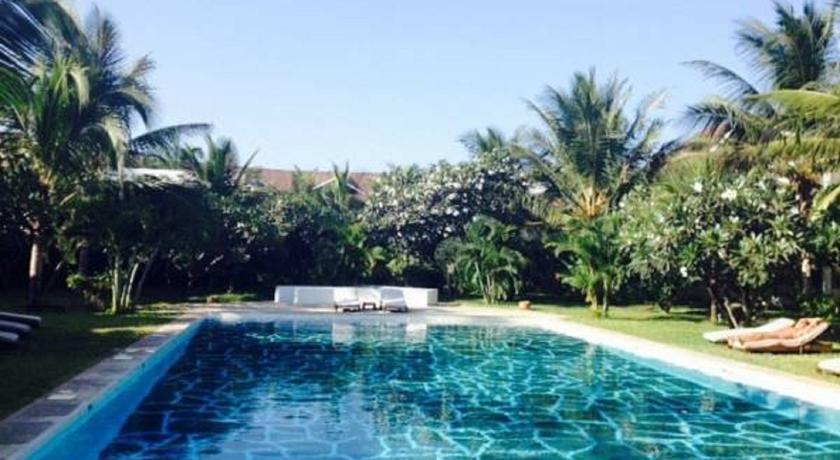 Фото 
Bed and Breakfast Keflavík Airport
