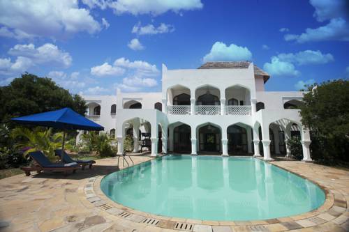 Фото 
Bergás Guesthouse
