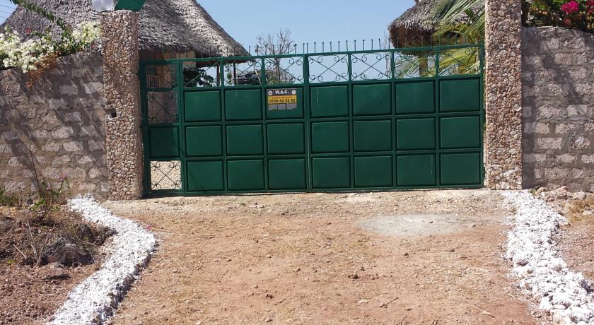 Фото 
Ace Guesthouse
