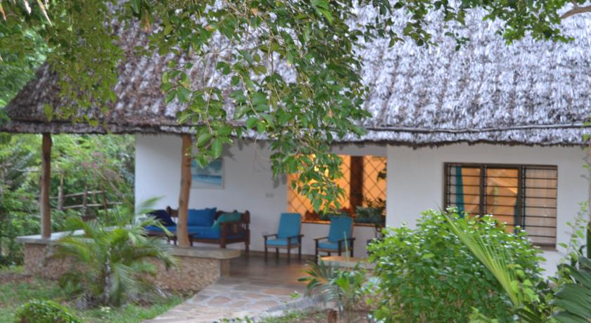 Фото 
B&B Guesthouse - Bed and Breakfast Keflavik Centre
