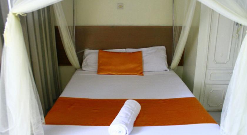 Фото 
Guesthouse Bjarney
