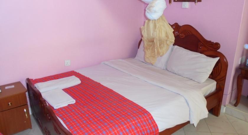 Фото 
A1 Holiday Home
