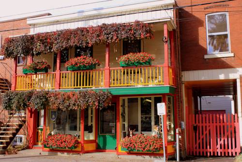 Фото 
Helm&#39;s Inn
