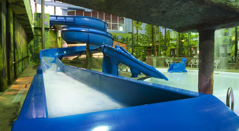 Фото 
Roxy&#39;s Mountain Lodge
