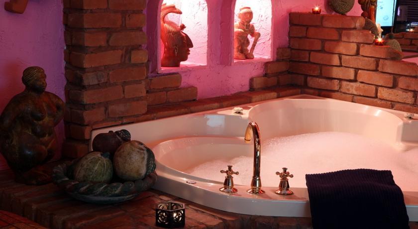 Фото 
Exotica Cottages
