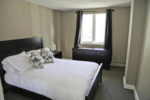 Фото 
Les Lemuriens
