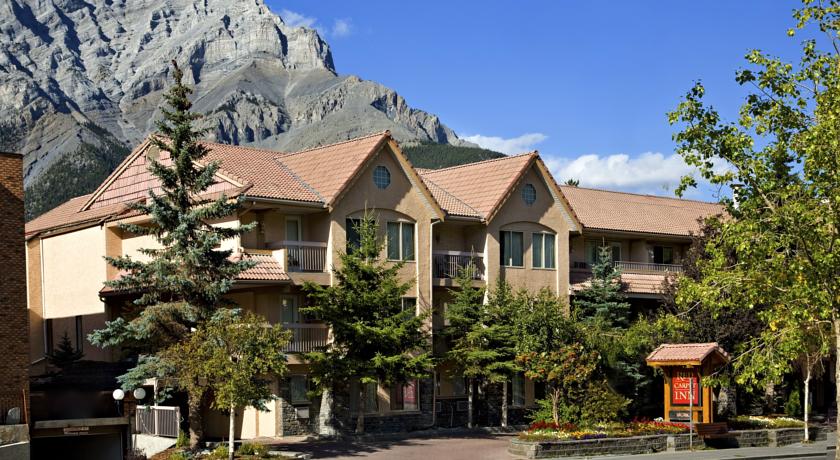 Фото 
Manga Guest House
