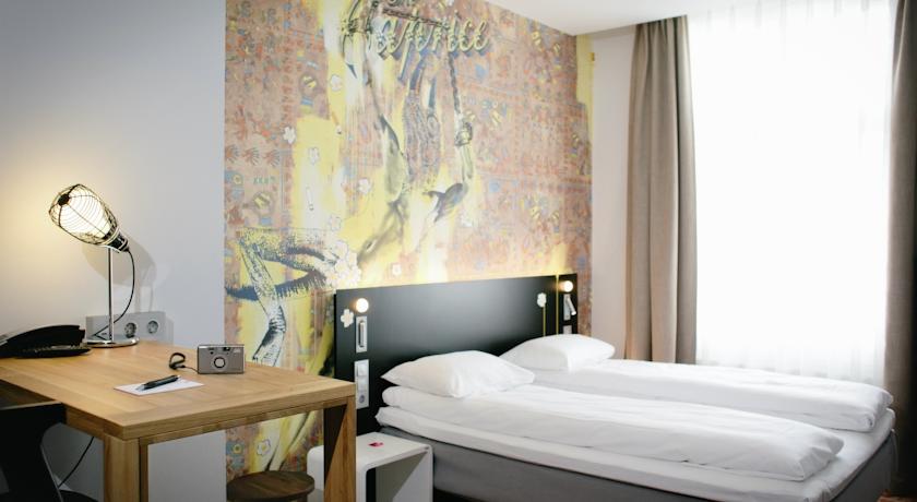 Фото 
Ismail street apartment
