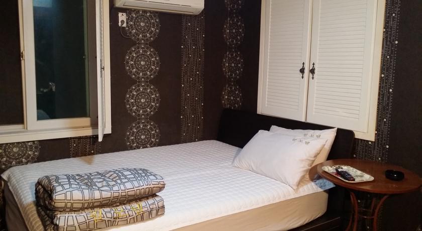 
Motel AR
