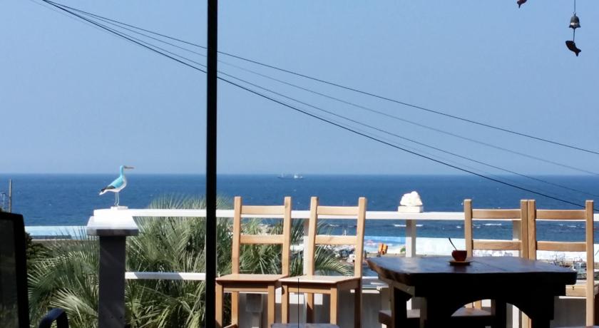 
Militopia Hotel
