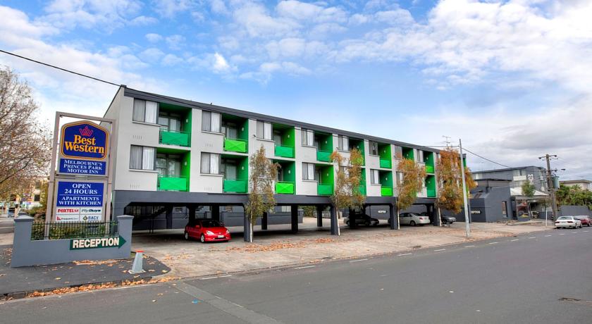 
Baronnet Apartments
