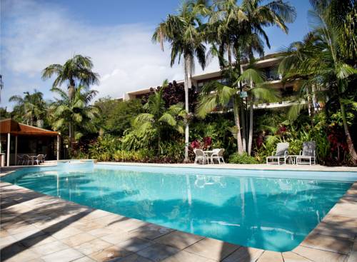 
Country Club Villas
