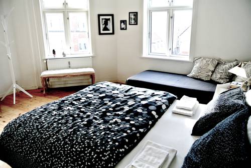 Фото 
Villa Jarrow
