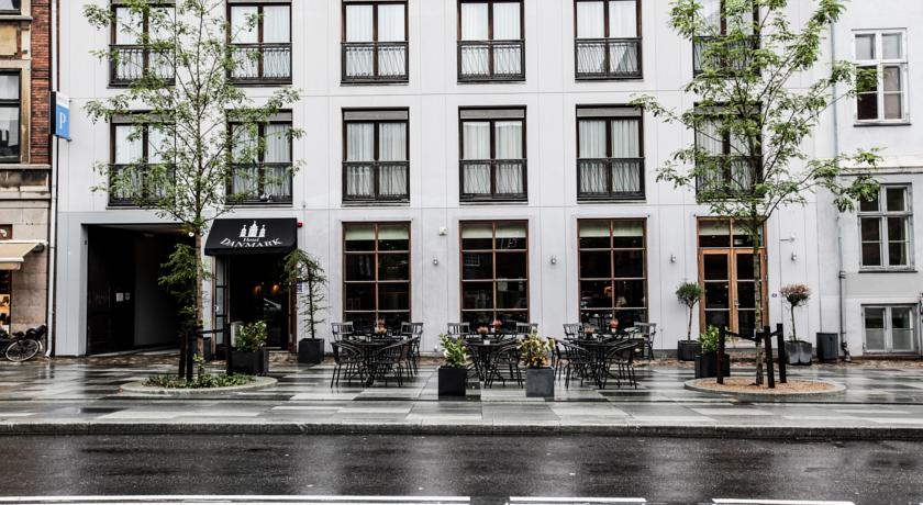 Фото 
Melbourne Inn
