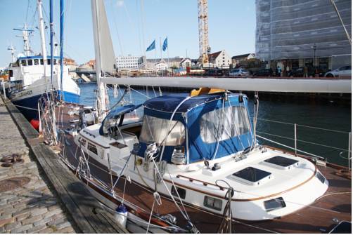 Фото 
The Pebble House
