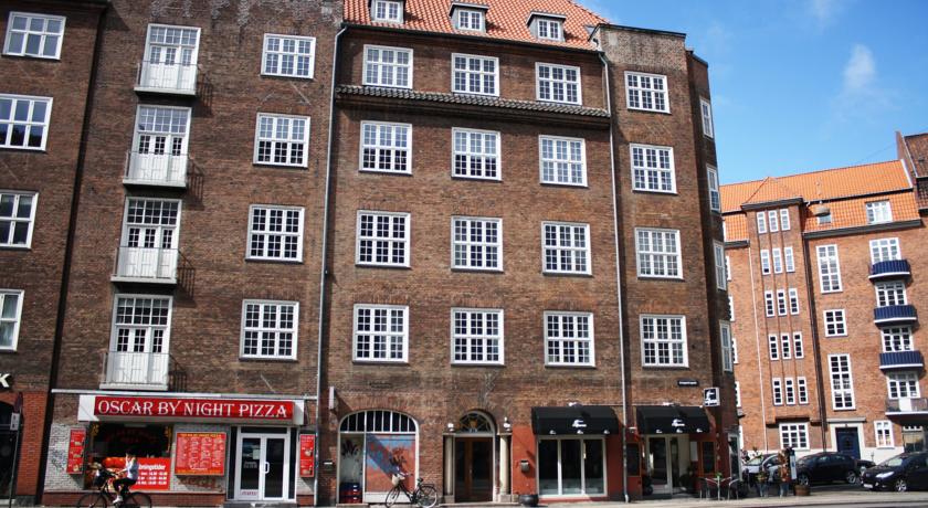 Фото 
Rockley Golf Course Studio Apartment
