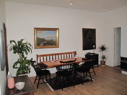 Фото 
Apartment Orange Hill
