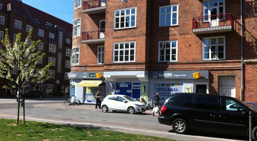 Фото 
&quot;Balihai&quot; Beach View Apartments
