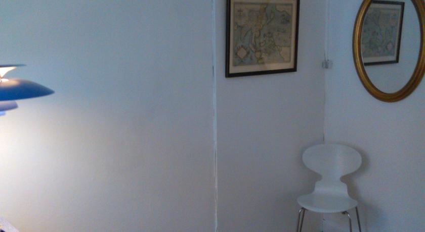 Фото 
Worthing Beach Apartments
