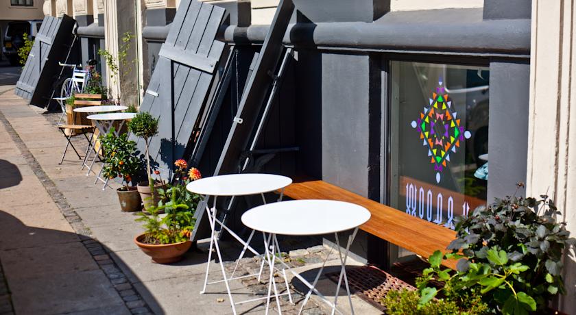 Фото 
Battaleys Mews
