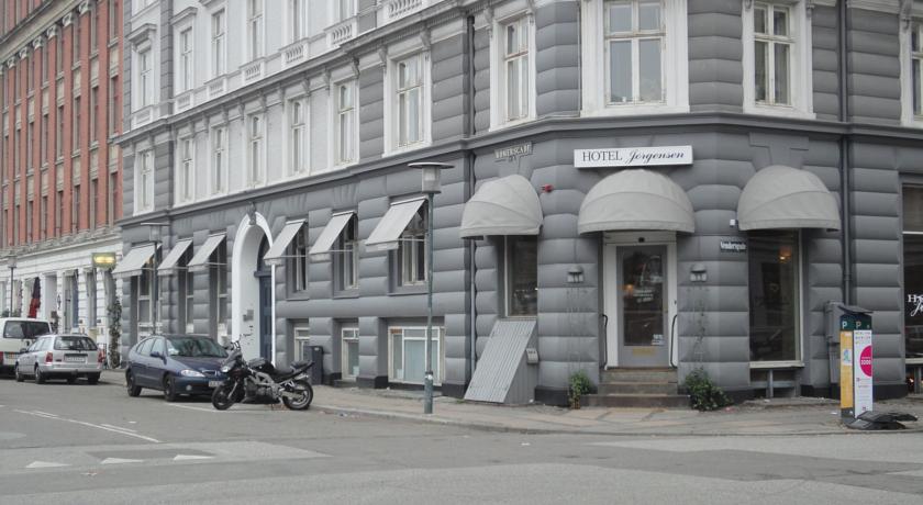 Фото 
Mullins Bay Town House
