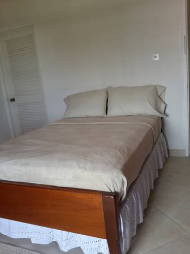 
Cabinas Cahuita
