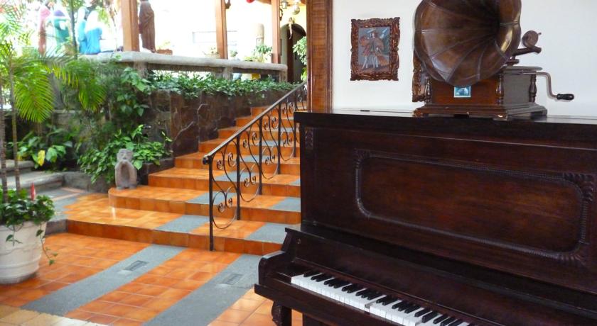 Фото 
Park-Hotel Sonnenhof
