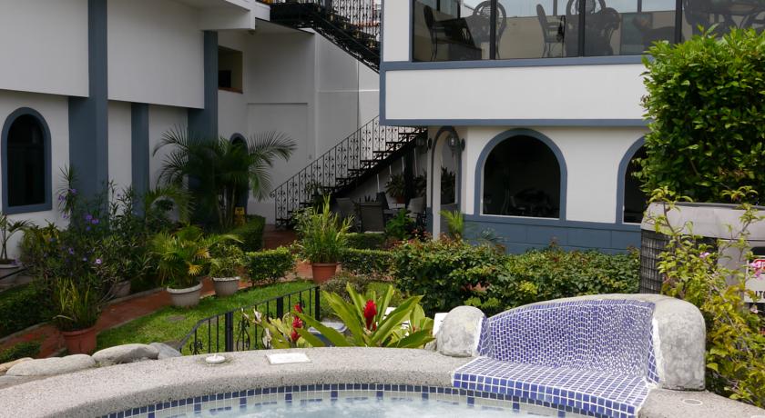 Фото 
Landhaus am Giessen
