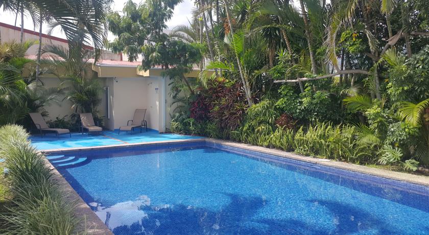 Фото 
b_smart hotel
