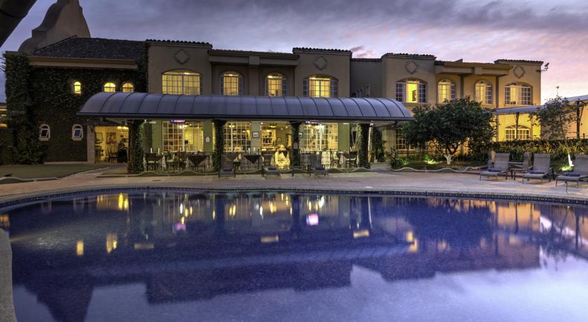 Фото 
2-room Apartment near supermarket Poytakht
