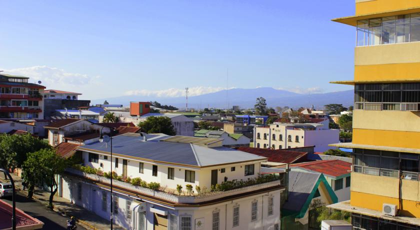 Фото 
Doshan Hostels
