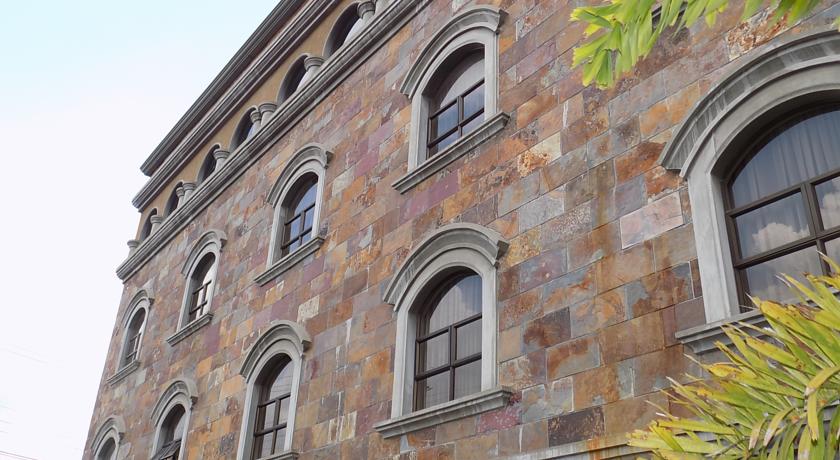 Фото 
AlisherHotel
