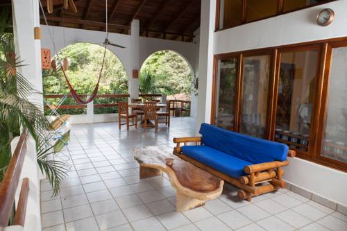 Фото 
Le Blanc Bleu
