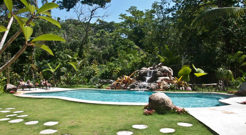 Фото 
Casa Verde Suites
