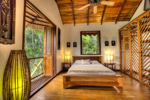 Фото 
Minotel Barsam Suites
