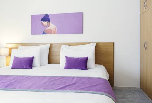 Фото 
Yegevnut Hotel
