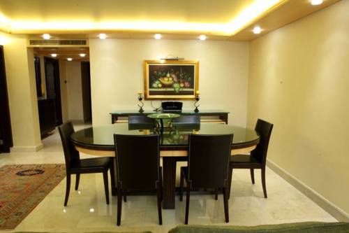 Фото 
Hotel MIRA
